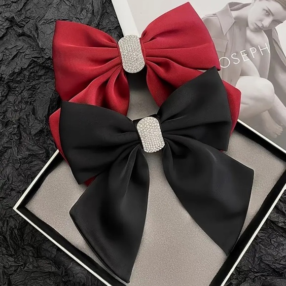 Elegant Red Hair Bow main image 6